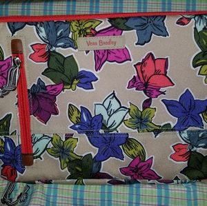 Falling Flowers Neutral Blush and Brush Bag